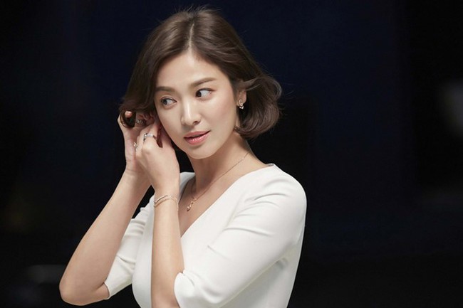 Không phải Song Hye Kyo và Kim Tae Hee, đây mới là 2 mỹ nhân siêu sao đỉnh nhất trong ngành công nghiệp giải trí Kbiz suốt 20 năm qua - Ảnh 2.