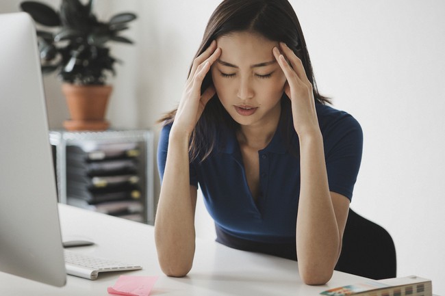 Các bà mẹ công sở có biết: Stress từ công việc chính là nguyên nhân hàng đầu dẫn đến rạn nứt tổ ấm gia đình! - Ảnh 1.