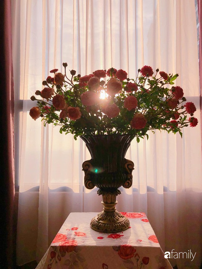 Ngày 20/10 ghé thăm không gian sống quanh năm thơm ngát hương hoa của người phụ nữ Hà Thành - Ảnh 13.