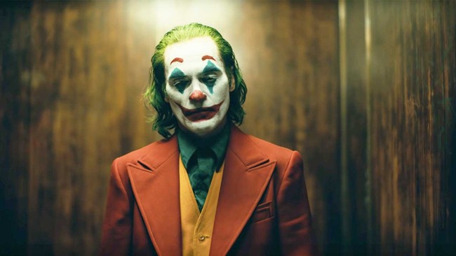 Gã điên &quot;Joker&quot; - Joaquin Phoenix: Từ tuổi thiếu niên đầy ám ảnh sau cái chết của anh trai, tới cuộc tình ngắn ngủi bên vợ cũ Brad Pitt - Ảnh 2.