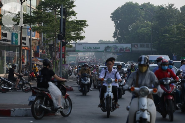 Không khí Hà Nội ô nhiễm nghiêm trọng Không khí Hà Nội ô nhiễm nghiêm trọng