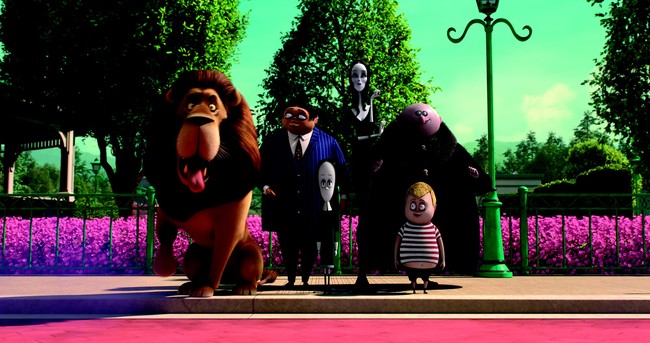 Gặp gỡ &quot;Gia đình Addams&quot; - những thành viên kỳ quái nhất của làng phim hoạt hình  - Ảnh 3.