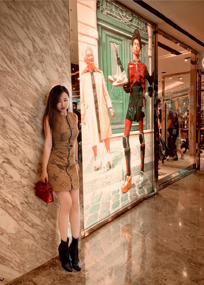 Chán khoe ảnh photoshop với caption tiếng Anh, Mina Phạm chuyển sang "công thức" mới là ảnh xịn kèm bài học nhân sinh - Ảnh 9. Chán khoe ảnh photoshop với caption tiếng Anh, Mina Phạm chuyển sang "công thức" mới là ảnh xịn kèm bài học nhân sinh - Ảnh 9.