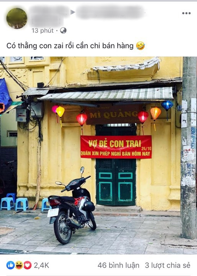 Đến ăn mỳ, khách ngỡ ngàng khi thấy chiếc băng rôn to chà bá lửa: &quot;Vợ đẻ con trai, hôm nay quán xin phép nghỉ bán!&quot; - Ảnh 1.