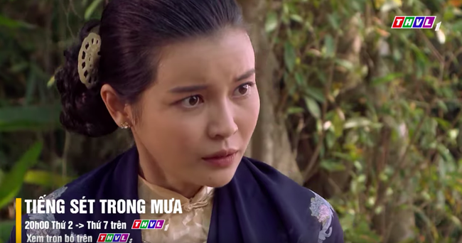"Tiếng sét trong mưa": Gạ đàn ông có vợ ngủ với mình, Hai Sáng bị đánh ghen, ăn cái tát như trời giáng - Ảnh 8. "Tiếng sét trong mưa": Gạ đàn ông có vợ ngủ với mình, Hai Sáng bị đánh ghen, ăn cái tát như trời giáng - Ảnh 8.