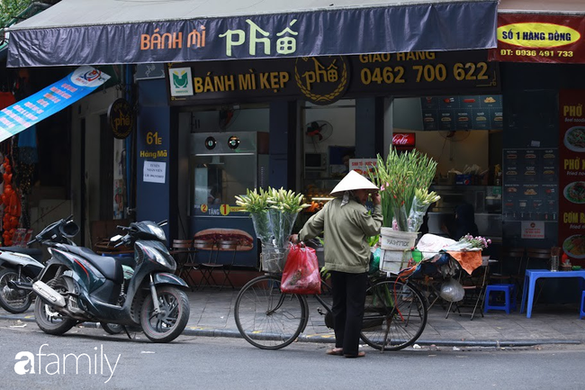 Hà Nội đã chớm đông, những khoảnh khắc đầu tiên của mùa mới sao quá đỗi thân thương giản dị - Ảnh 12.