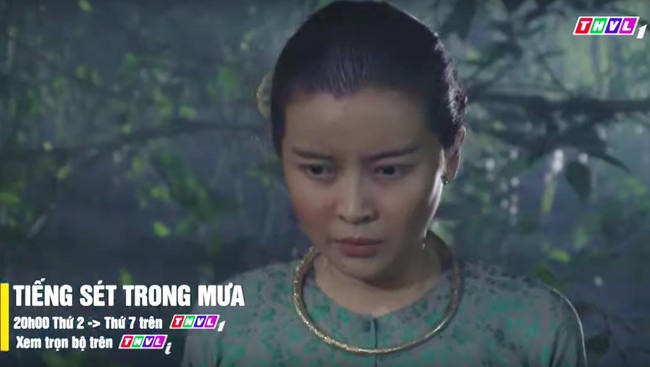 "Tiếng sét trong mưa": Lũ - Hứa Minh Đạt chính thức xuất hiện trở lại nhưng là ở cảnh đào mộ tang thương - Ảnh 4. "Tiếng sét trong mưa": Lũ - Hứa Minh Đạt chính thức xuất hiện trở lại nhưng là ở cảnh đào mộ tang thương - Ảnh 4.
