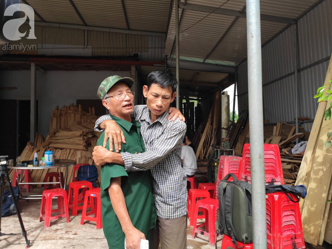 Gia đình nghi có con em tử vong trong vụ 39 thi thể trong container ở Anh: "Tôi từng khóc và khuyên con đừng sang Anh" - Ảnh 2.