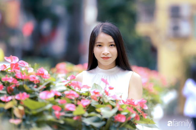 Emily Ngân Lương: Từ cô gái không được học mẫu giáo đến vị trí công dân toàn cầu được nhiều người kiêng nể - Ảnh 1.