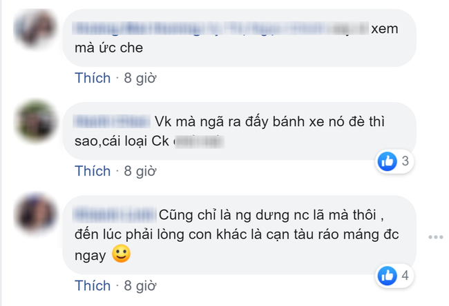 Bắt quả tang chồng chở bồ nhí, vợ chặn xe, níu kéo nhưng bị hất phũ phàng, nhan sắc &quot;chính thê&quot; mới gây bất ngờ - Ảnh 2.