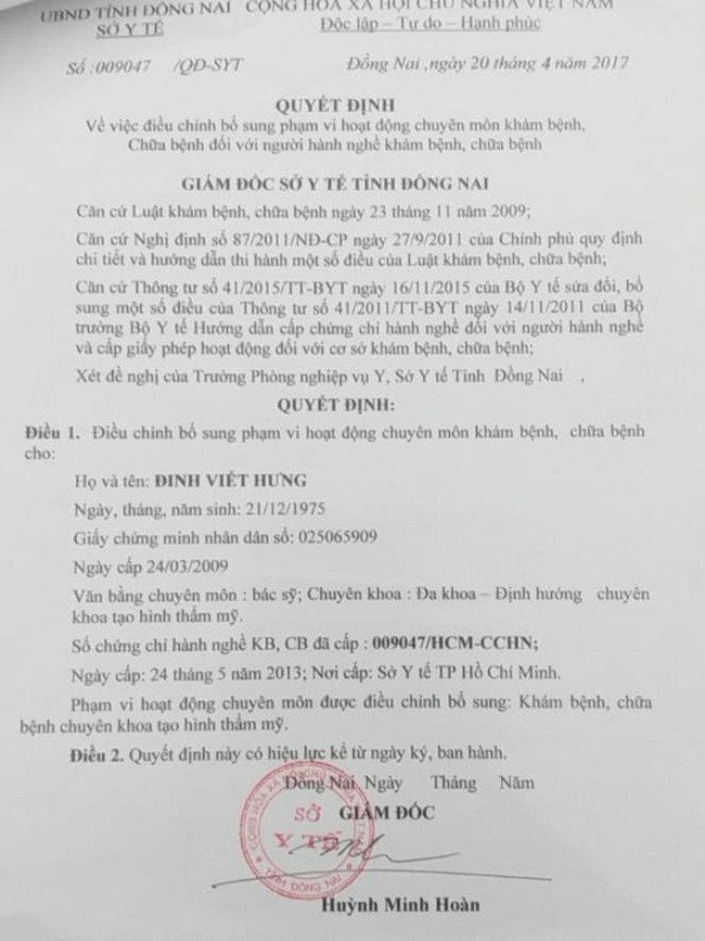 Bác sĩ Đinh Viết Hưng hút mỡ bụng cho thai phụ 28 tuổi bị phát hiện giả mạo giấy tờ hành nghề thẩm mỹ - Ảnh 1.