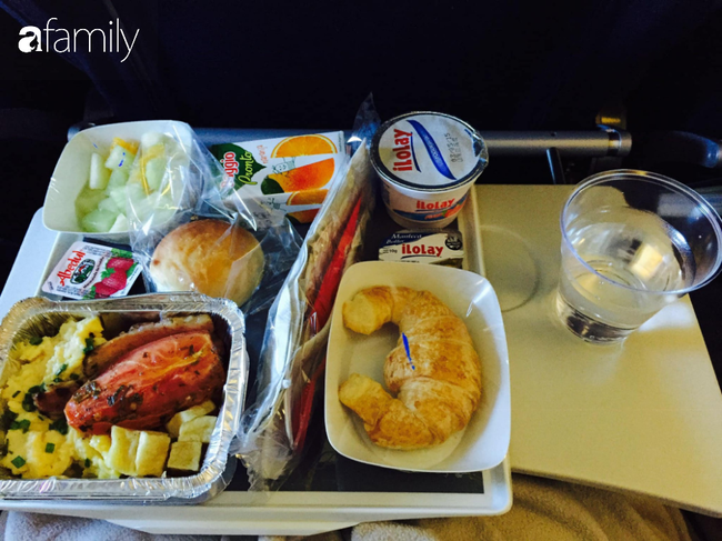 Bộ sưu tập bữa ăn trên máy bay của chàng trai 30 tuổi đi 34 quốc gia khiến ai cũng trầm trồ thích thú - Ảnh 13.