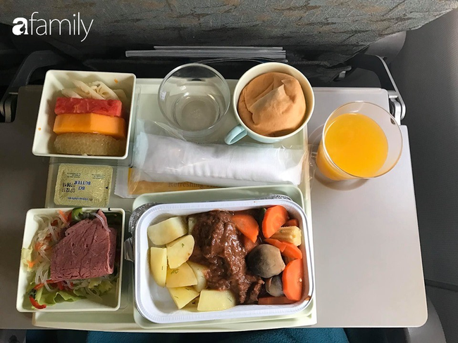 Bộ sưu tập bữa ăn trên máy bay của chàng trai 30 tuổi đi 34 quốc gia khiến ai cũng trầm trồ thích thú - Ảnh 24.