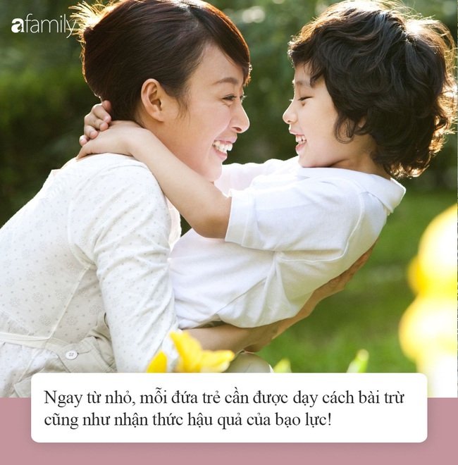 Con trai hung hăng đánh bạn, bà mẹ trẻ không nói gì, lẳng lặng làm 1 hành động khiến con sợ khiếp vía, ai chứng kiến cũng vỗ tay - Ảnh 4. Con trai hung hăng đánh bạn, bà mẹ trẻ không nói gì, lẳng lặng làm 1 hành động khiến con sợ khiếp vía, ai chứng kiến cũng vỗ tay - Ảnh 4.