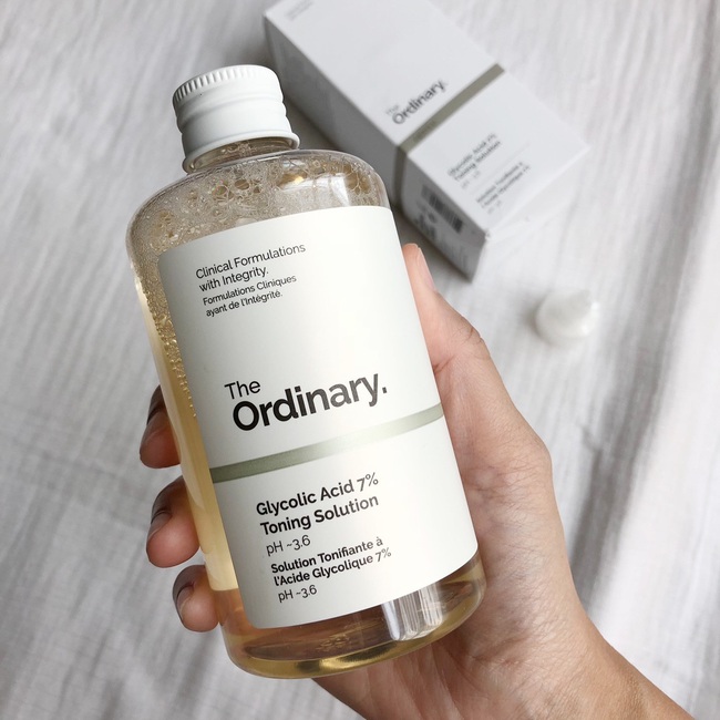 Các tín đồ skincare ngoài 40 tuổi chia sẻ top 7 siêu phẩm giúp họ vượt qua cơn ác mộng mang tên: lão hóa - Ảnh 2. Các tín đồ skincare ngoài 40 tuổi chia sẻ top 7 siêu phẩm giúp họ vượt qua cơn ác mộng mang tên: lão hóa - Ảnh 2.