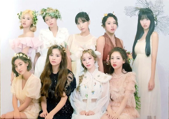 Năm 2019 sắp hết mà chẳng nhóm nữ nào qua mặt &quot;chị em&quot; nhà TWICE về mảng nhạc số, BLACKPINK bị netizen Hàn &quot;cà khịa&quot;  - Ảnh 7.