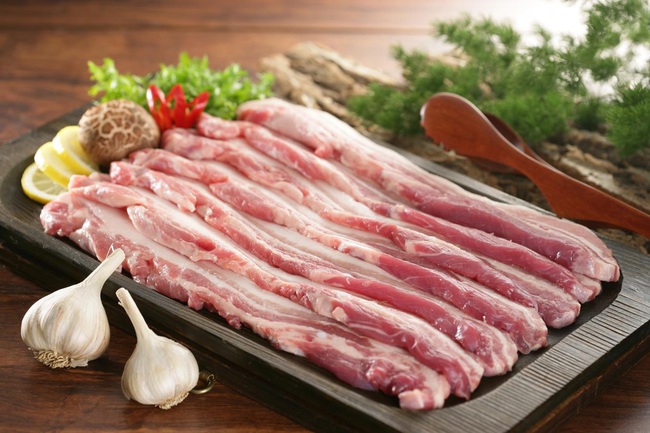 Chưa đến Tết đã có người suýt chết do liên cầu khuẩn lợn: Chuyên gia lưu ý điều quan trọng khi mua thịt lợn - Ảnh 6.