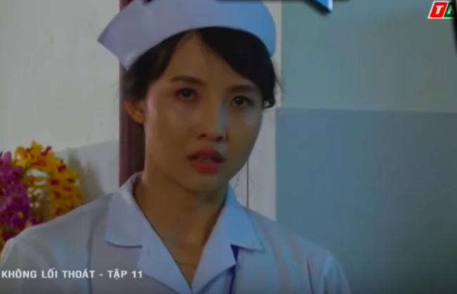 &quot;Không lối thoát&quot; tập 11: Vừa mới ngủ với Tuyết, Minh đã bóp cổ dọa giết khi nữ y tá thấy anh tán tỉnh gái nhà giàu  - Ảnh 5.