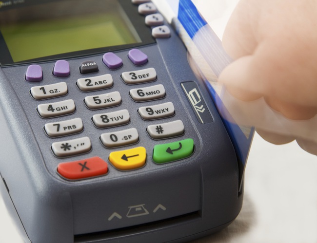 9 sai lầm cần tránh khi bạn sử dụng thẻ tín dụng - Ảnh 3.