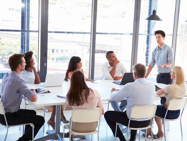 Xin sếp làm việc 4 ngày/tuần, tuân thủ theo cách này thì sếp không chỉ đồng ý mà còn tâm phục khẩu phục - Ảnh 1. Xin sếp làm việc 4 ngày/tuần, tuân thủ theo cách này thì sếp không chỉ đồng ý mà còn tâm phục khẩu phục - Ảnh 1.
