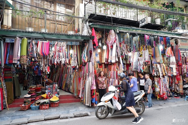 Gió lạnh về, ghé chân tới phố Đinh Liệt mua khăn thì còn gì bằng - Ảnh 11.