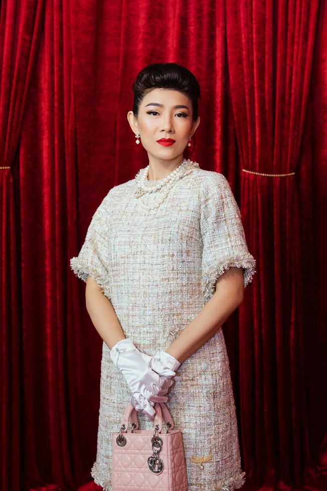 Dàn Hoa hậu, siêu mẫu đình đám cùng đổ bộ thảm đỏ thời trang của Vũ Thu Phương - Ảnh 14.