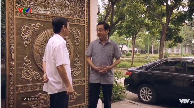 "Sinh tử" tập 16: Đi trốn lại còn mặc đồ hiệu, Hoàng mỏ bị Vũ (Việt Anh) cà khịa "vô tích sự" - Ảnh 6. "Sinh tử" tập 16: Đi trốn lại còn mặc đồ hiệu, Hoàng mỏ bị Vũ (Việt Anh) cà khịa "vô tích sự" - Ảnh 6.