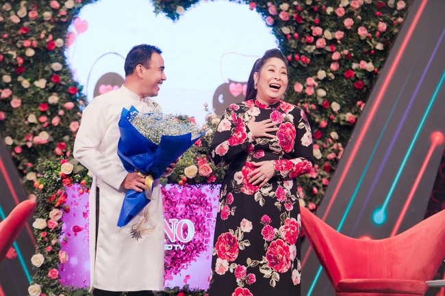 Năm 2019, năm &quot;xui&quot; của các show hẹn hò: Người chơi dính &quot;phốt&quot; đã đành, đến MC cũng bị khán giả ném đá - Ảnh 6.