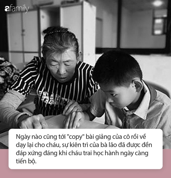 Bà ngoại hàng ngày đứng ở cửa lớp của cháu không phải để trông chừng mà hóa ra là làm việc này. - Ảnh 2.