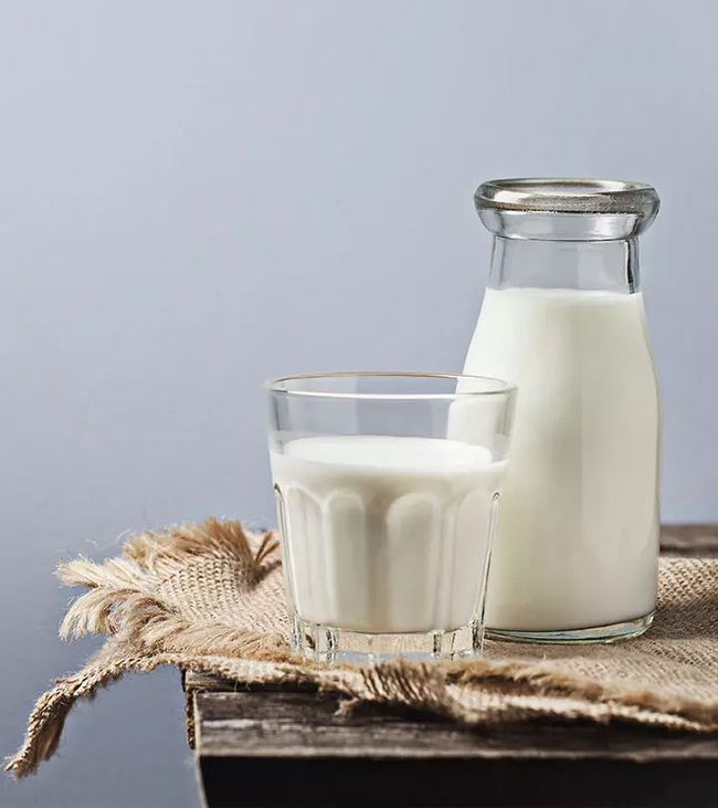 Uống sữa: Bạn sẽ đạt được những lợi ích và đối mặt tác hại gì? - Ảnh 3.