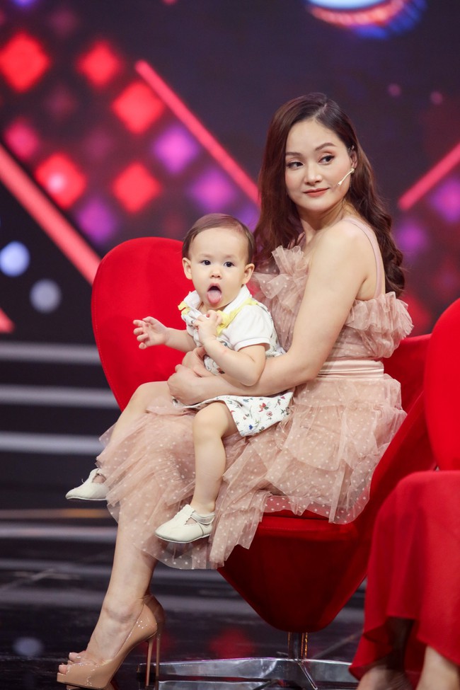 Lan Phương: Dùng compa đâm bạn trai, nhốt vào nhà vệ sinh nữ khi lên cơn tức giận - Ảnh 3. Lan Phương: Dùng compa đâm bạn trai, nhốt vào nhà vệ sinh nữ khi lên cơn tức giận - Ảnh 3.