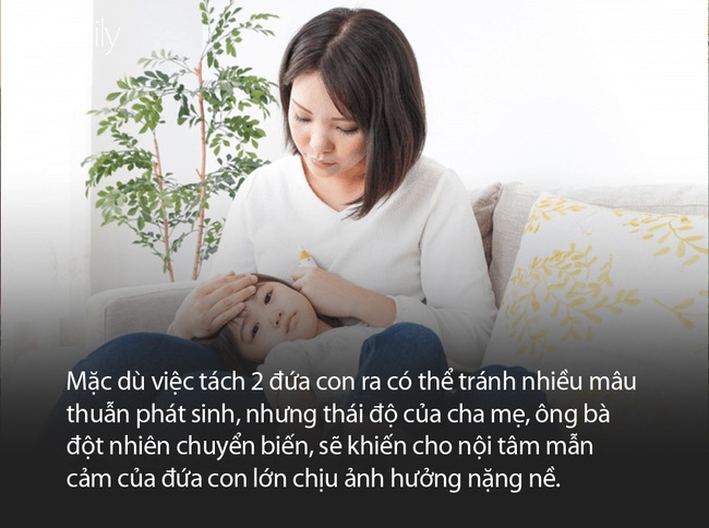 “Mẹ ơi, tối nay ngủ cùng con nhé, chỉ lần này thôi” - câu nói xót lòng chỉ có những bà mẹ mới sinh con thứ 2 mới thấm thía - Ảnh 1.