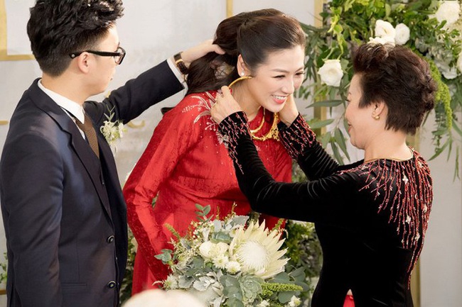 Lóa mắt với loạt hồi môn khủng của sao Việt trong đám cưới: Đông Nhi, Nhã Phương, con gái Minh Nhựa… đều quá ấn tượng - Ảnh 3.