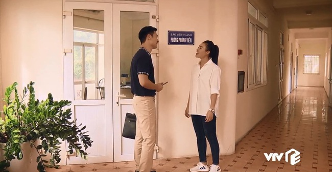"Sinh tử" tập 26: Mạnh Trường, Thanh Hương cứ thân thiết thế này, bảo sao Trà "tiểu tam" cứ hay giận lẫy - Ảnh 2. "Sinh tử" tập 26: Mạnh Trường, Thanh Hương cứ thân thiết thế này, bảo sao Trà "tiểu tam" cứ hay giận lẫy - Ảnh 2.
