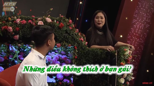 &quot;Bạn muốn hẹn hò&quot;: Hồng Vân, Quyền Linh cãi nhau gay gắt vì chàng trai ghét phụ nữ &quot;càm ràm&quot; - Ảnh 4.