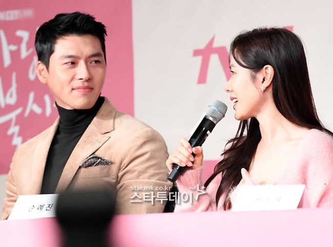 Phim mới chuẩn bị lên sóng, Son Ye Jin và &quot;tình cũ&quot; Song Hye Kyo dính &quot;phốt&quot; của netizen Hàn vì phủ nhận hẹn hò - Ảnh 5.