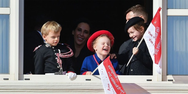 Cặp song sinh hoàng gia Monaco đón sinh nhật 5 tuổi với thần thái hơn người, nổi bật hơn cả hai con của Công nương Kate - Ảnh 5.