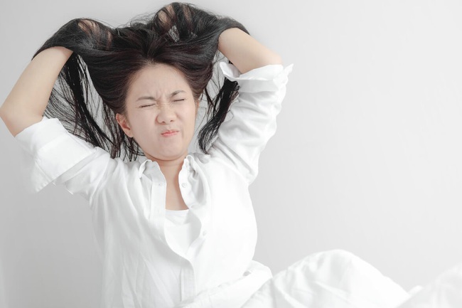 Chị em công sở muốn yêu thương bản thân phải bắt đầu từ điều nhỏ nhất: Làm ơn ngủ đủ giấc! - Ảnh 3. Chị em công sở muốn yêu thương bản thân phải bắt đầu từ điều nhỏ nhất: Làm ơn ngủ đủ giấc! - Ảnh 3.