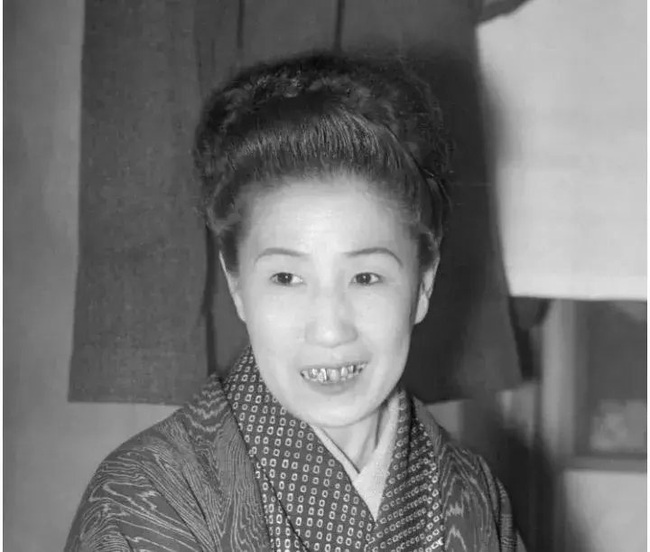 Cuộc đời cùng cực của người phụ nữ từ geisha trở thành gái mại dâm: Bị cưỡng hiếp năm 14 tuổi và trong cơn cuồng ghen bỗng trở thành sát nhân biến thái - Ảnh 5.