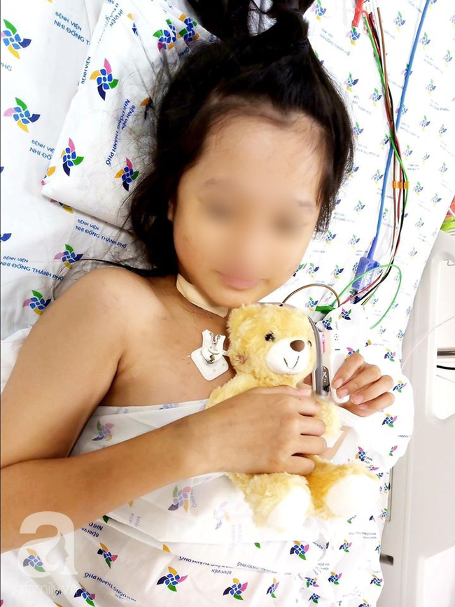 TP.HCM: Hai bé gái mất hết chức năng tim nguy kịch được bệnh viện nhi đồng &quot;hồi sinh&quot; ngoạn mục - Ảnh 4.