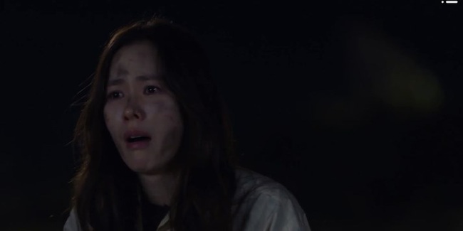 &quot;Crash Landing On You&quot;: Son Ye Jin tán tỉnh Hyun Bin đầy sến súa, suýt nữa đã có cảnh hôn ngay tập mở màn - Ảnh 19.