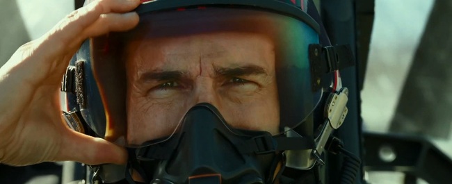 Tom Cruise “bay lượn” ngoạn mục trong trailer chính thức của &quot;Phi Công Siêu Đẳng Maverick&quot; - Ảnh 5.