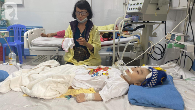 Phạm Đức Lộc, 'chú lính chì dũng cảm' đã vĩnh viễn ra đi sau 3 năm chống chọi căn bệnh não úng thuỷ - Ảnh 9.