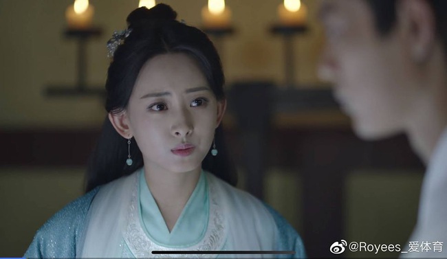 Lộ diện "tình mới" của Tiêu Chiến ở "Khánh Dư Niên": Nhan sắc lai giữa Triệu Lệ Dĩnh - Dương Mịch - Ảnh 5. Lộ diện "tình mới" của Tiêu Chiến ở "Khánh Dư Niên": Nhan sắc lai giữa Triệu Lệ Dĩnh - Dương Mịch - Ảnh 5.
