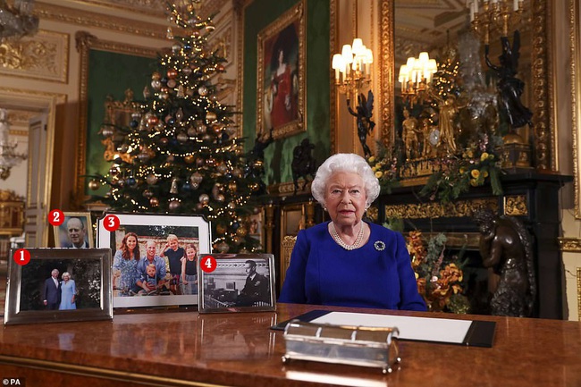 Nữ hoàng Anh gửi thông điệp Giáng sinh 2019, vợ chồng Meghan Markle bị hắt hủi không thương tiếc với chi tiết đầy phũ phàng - Ảnh 1.