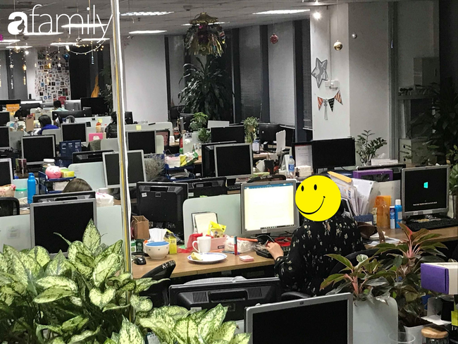 Câu chuyện của những kẻ 3 KHÔNG - không người yêu, không tan làm sớm, không ra đường đêm Noel: Việc gì phải sợ cô đơn khi chúng ta là người trưởng thành? - Ảnh 1. Câu chuyện của những kẻ 3 KHÔNG - không người yêu, không tan làm sớm, không ra đường đêm Noel: Việc gì phải sợ cô đơn khi chúng ta là người trưởng thành? - Ảnh 1.