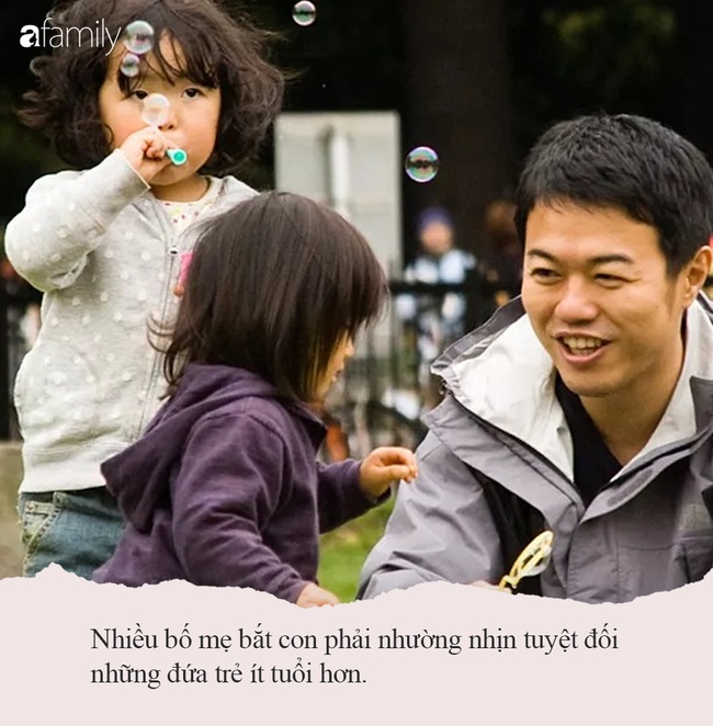 Nếu cứ bắt con phải thực hiện 3 phép lịch sự này thì không khác nào bố mẹ đang dồn con vào tình trạng tổn thương tâm lý - Ảnh 1. Nếu cứ bắt con phải thực hiện 3 phép lịch sự này thì không khác nào bố mẹ đang dồn con vào tình trạng tổn thương tâm lý - Ảnh 1.