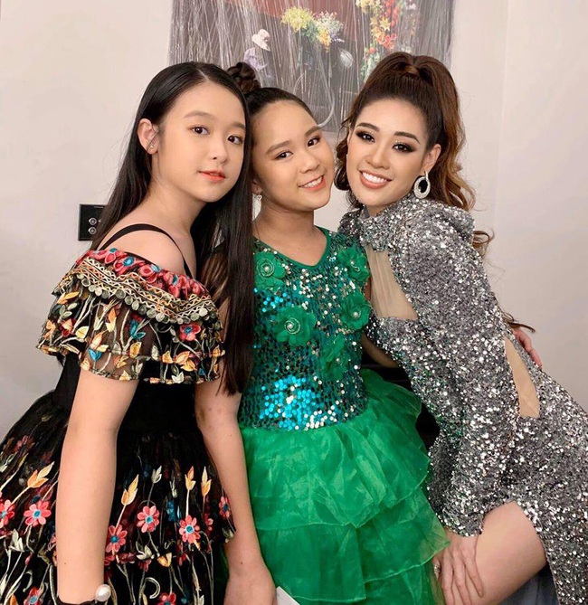 Tiểu hoa khôi Tây Đô – cô bé chuyên đọ sắc các Hoa hậu khiến ai nhìn cũng thích, ảnh mới nhất ít người tin nổi - Ảnh 5. Tiểu hoa khôi Tây Đô – cô bé chuyên đọ sắc các Hoa hậu khiến ai nhìn cũng thích, ảnh mới nhất ít người tin nổi - Ảnh 5.
