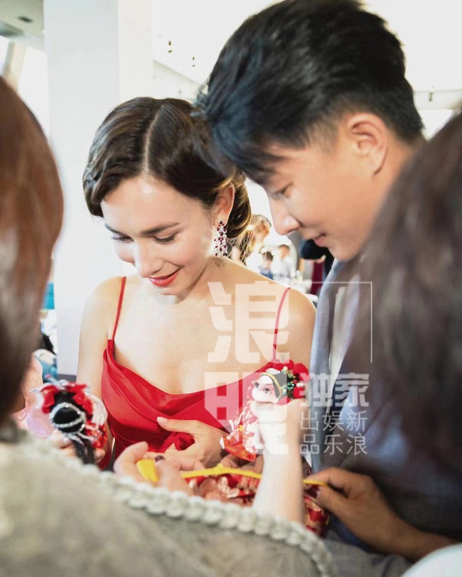 Hình ảnh Hàn Canh và Lư Tịnh San trong bữa tiệc trước đám cưới - Ảnh 3.
