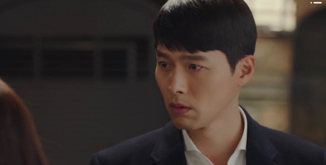 &quot;Crash Landing On You&quot; tập 6: Hyun Bin ghen tuông, dằn mặt tình cũ của Son Ye Jin nhưng bị &quot;chị đẹp&quot; làm cụt hứng - Ảnh 6.